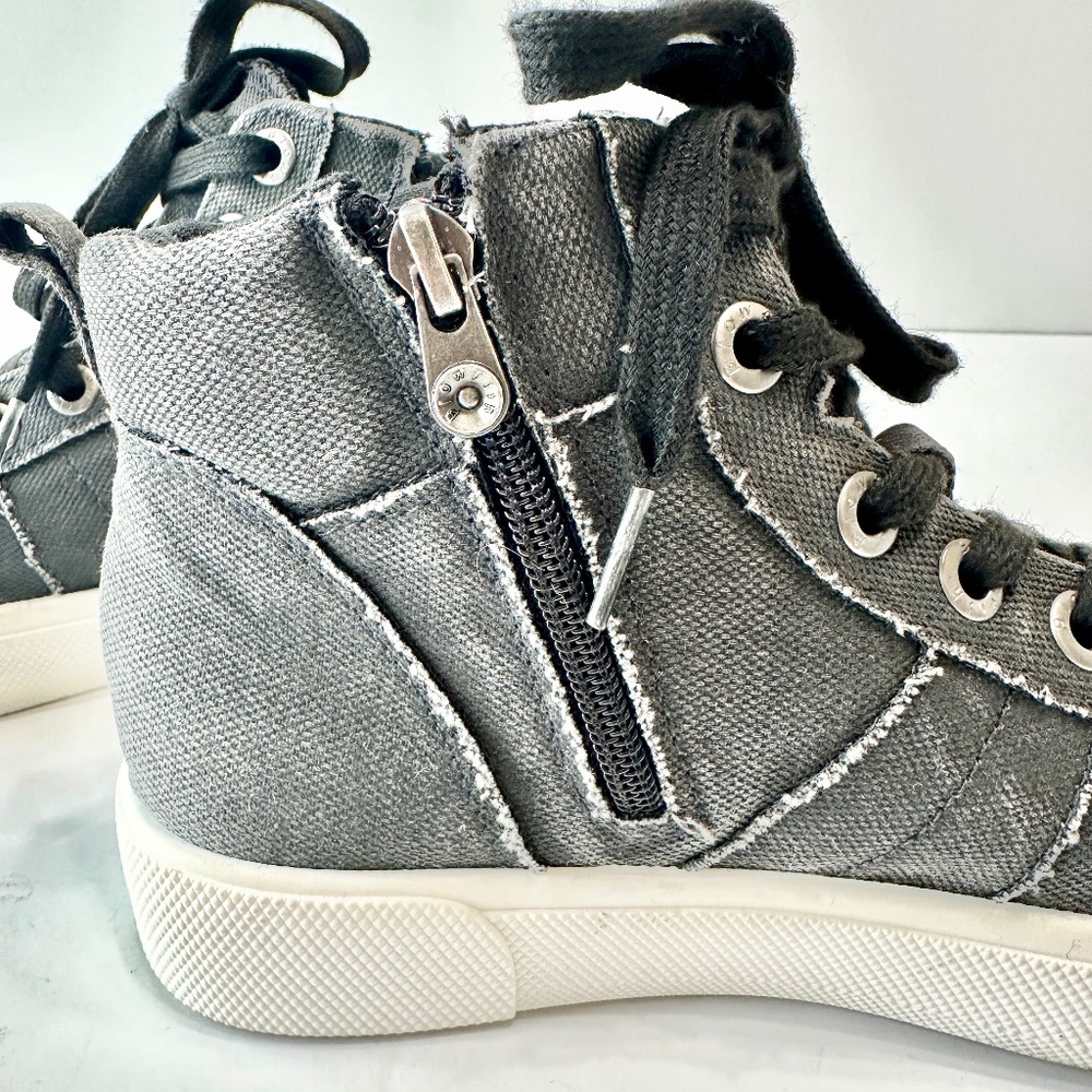 Blowfish Malibu Corrine Women's High-Top Sneakers Size 5.5 Washed Gray Zip-Up - Picture 8 of 14